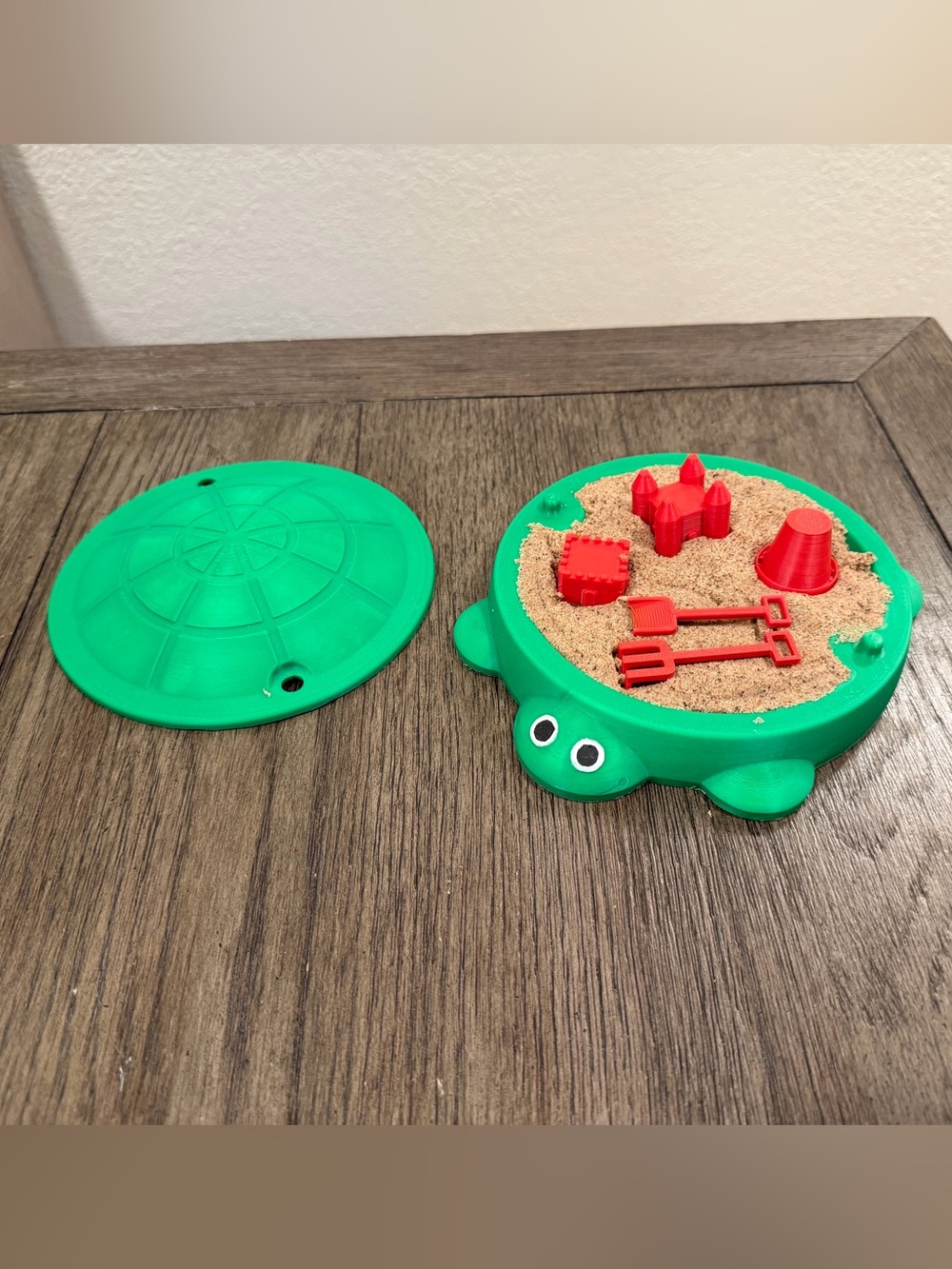 3D Printed Turtle Desktop Sandbox & Sensory Tray with Lid - Office Desk Decor
